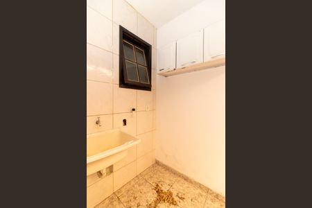 Casa para alugar com 100m², 2 quartos e 1 vagaÁrea de Serviço