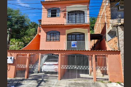 Casa para alugar com 100m², 2 quartos e 1 vagaFachada