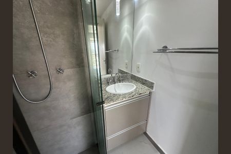 Apartamento à venda com 71m², 2 quartos e 1 vagaBanheiro