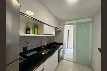 Apartamento à venda com 71m², 2 quartos e 1 vagaCozinha