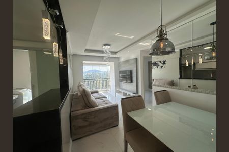 Sala de apartamento à venda com 2 quartos, 71m² em Alphaville Residencial Um, Barueri