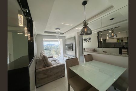 Sala de apartamento à venda com 2 quartos, 71m² em Alphaville Residencial Um, Barueri