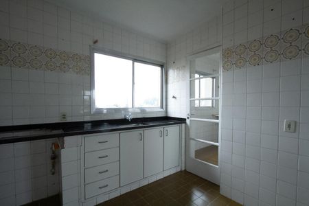 Apartamento para alugar com 89m², 2 quartos e 1 vaga Apartamento para alugar com 89m², 2 quartos e 1 vagaCozinha