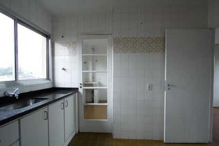 Apartamento para alugar com 89m², 2 quartos e 1 vaga Apartamento para alugar com 89m², 2 quartos e 1 vagaCozinha