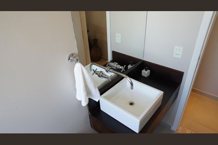 Apartamento à venda com 190m², 3 quartos e 4 vagasBanheiro 3 banheira Hidro