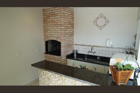 Apartamento à venda com 190m², 3 quartos e 4 vagasÁrea gourmet churrasqueira