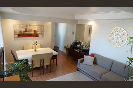 Apartamento à venda com 190m², 3 quartos e 4 vagasSala