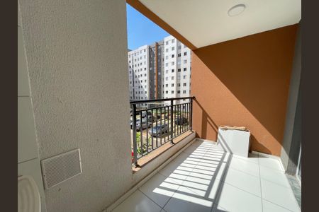 Apartamento para alugar com 42m², 2 quartos e sem vagaVaranda