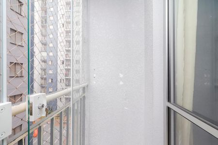 Varanda da Sala de apartamento à venda com 2 quartos, 48m² em Cidade Líder, São Paulo