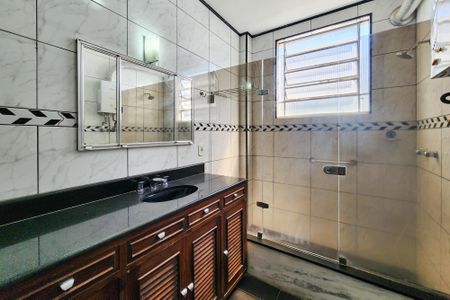 Apartamento para alugar com 96m², 3 quartos e 1 vagaBanheiro 