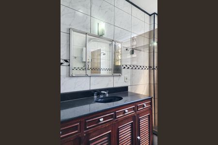 Apartamento para alugar com 96m², 3 quartos e 1 vagaBanheiro 