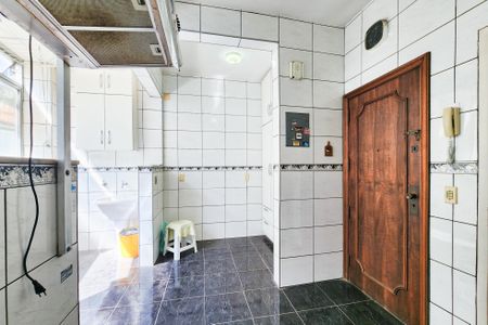 Apartamento para alugar com 96m², 3 quartos e 1 vagaCozinha 