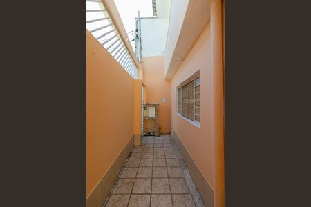 Casa para alugar com 120m², 2 quartos e 3 vagasCorredor
