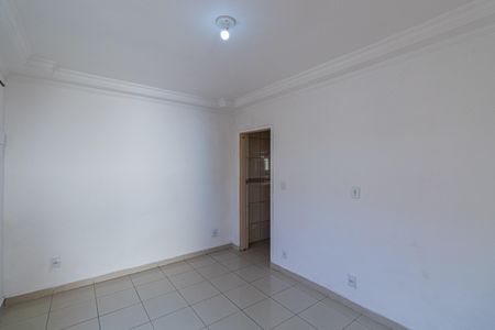 Casa para alugar com 120m², 2 quartos e 3 vagasSala