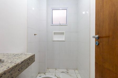 Apartamento à venda com 29m², 2 quartos e sem vagaBanheiro