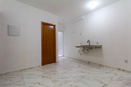 Sala e Cozinha de apartamento à venda com 2 quartos, 29m² em Vila Carrão, São Paulo
