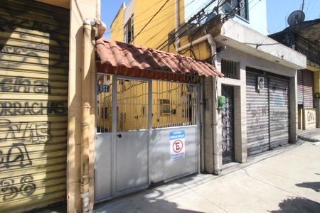 Casa para alugar com 45m², 1 quarto e sem vagaFachada