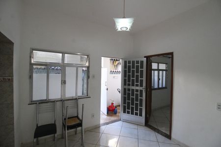 Sala de casa para alugar com 1 quarto, 45m² em Centro, Nilópolis
