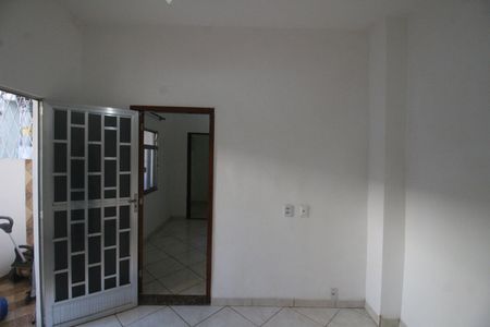 Sala de casa para alugar com 1 quarto, 45m² em Centro, Nilópolis