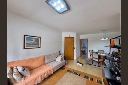Apartamento para alugar com 102m², 3 quartos e 2 vagasSala