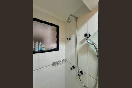 Apartamento para alugar com 102m², 3 quartos e 2 vagasBanheiro Social 