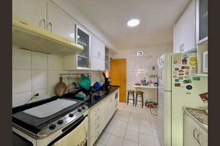 Apartamento para alugar com 102m², 3 quartos e 2 vagasCozinha 