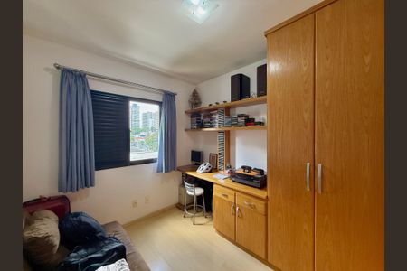 Apartamento para alugar com 102m², 3 quartos e 2 vagasQuarto 2