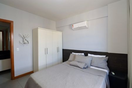 Quarto  de apartamento para alugar com 1 quarto, 54m² em Costa Azul, Salvador