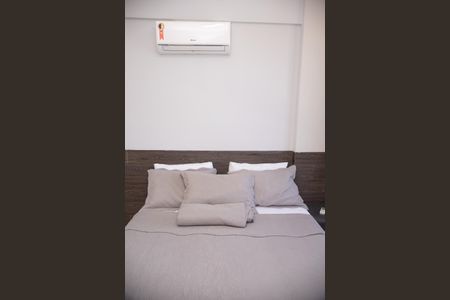 Apartamento para alugar com 1 quarto, 54m² em Costa Azul, Salvador