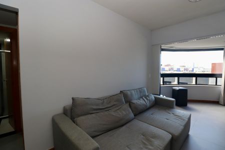 Sala de apartamento para alugar com 1 quarto, 54m² em Costa Azul, Salvador