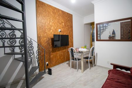 Sala de apartamento para alugar com 2 quartos, 120m² em Vicente de Carvalho, Rio de Janeiro
