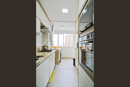 Apartamento à venda com 88m², 3 quartos e 2 vagasCozinha