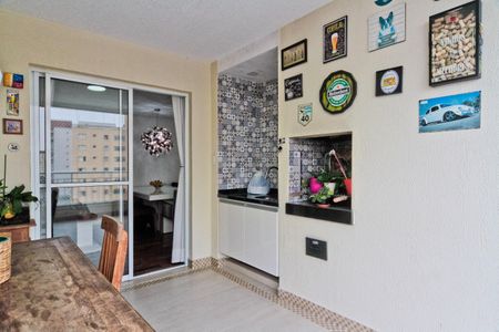 Apartamento à venda com 88m², 3 quartos e 2 vagasVaranda