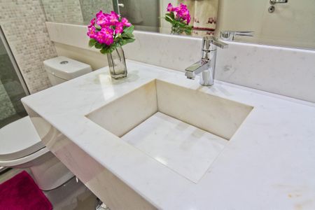 Apartamento à venda com 88m², 3 quartos e 2 vagasBanheiro
