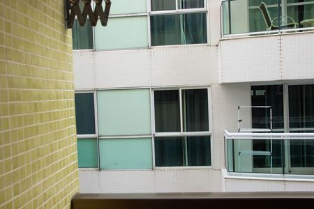 Apartamento para alugar com 110m², 3 quartos e 2 vagasVista quarto 1