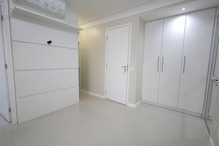 Apartamento à venda com 114m², 3 quartos e 2 vagasQuarto Suíte 3