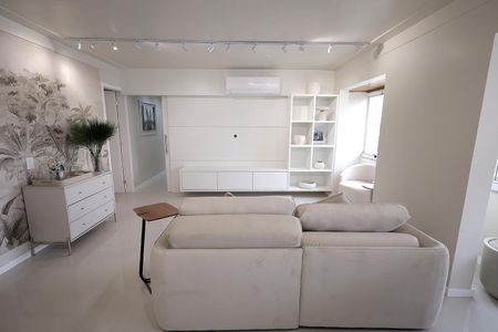 Apartamento à venda com 114m², 3 quartos e 2 vagasSala