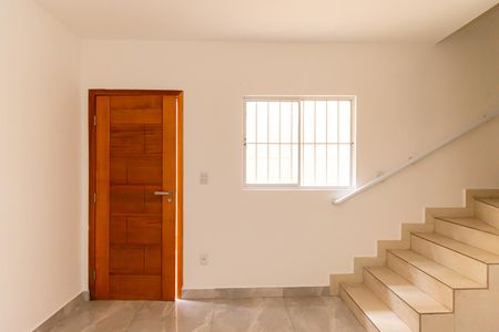 Casa de condomínio para alugar com 70m², 2 quartos e 1 vagaSala