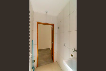 Casa de condomínio para alugar com 70m², 2 quartos e 1 vagaÁrea de Serviço