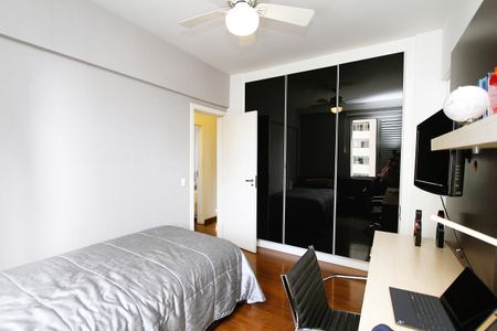 Apartamento à venda com 140m², 4 quartos e 2 vagasQuarto 3