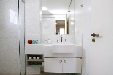 Apartamento à venda com 140m², 4 quartos e 2 vagasBanheiro da Suíte