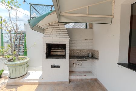 Apartamento à venda com 120m², 2 quartos e 1 vagaÁrea comum - Churrasqueira