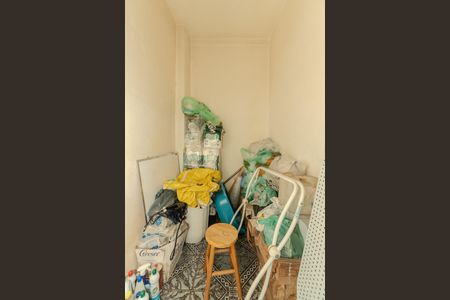 Apartamento à venda com 120m², 2 quartos e 1 vagaQuarto de Serviço