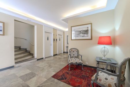 Apartamento à venda com 120m², 2 quartos e 1 vagaHall de entrada