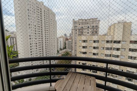 Sacada de apartamento para alugar com 1 quarto, 50m² em Moema, São Paulo