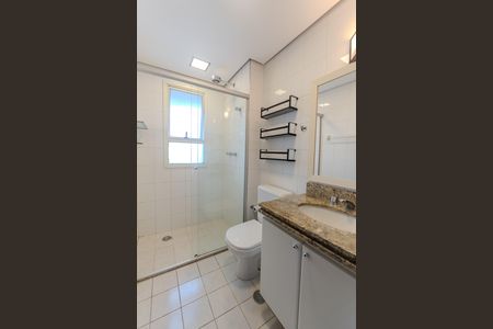 Apartamento para alugar com 50m², 1 quarto e 1 vaga Apartamento para alugar com 50m², 1 quarto e 1 vagaBanheiro da Suíte