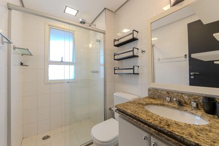 Apartamento para alugar com 50m², 1 quarto e 1 vaga Apartamento para alugar com 50m², 1 quarto e 1 vagaBanheiro da Suíte