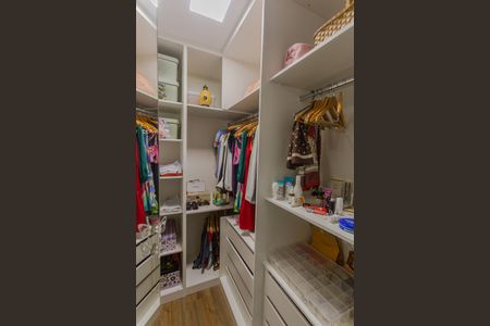 Apartamento à venda com 73m², 3 quartos e 2 vagasCloset da Suíte