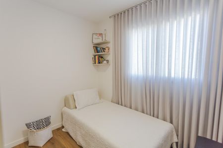 Apartamento à venda com 73m², 3 quartos e 2 vagasSemi-Suíte 2