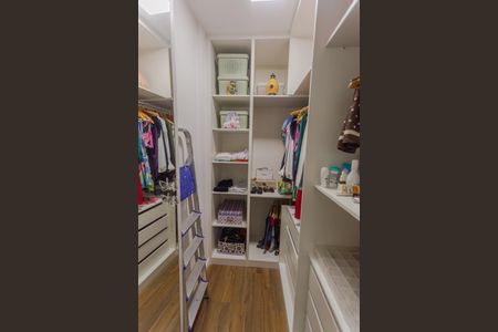 Apartamento à venda com 73m², 3 quartos e 2 vagasCloset da Suíte